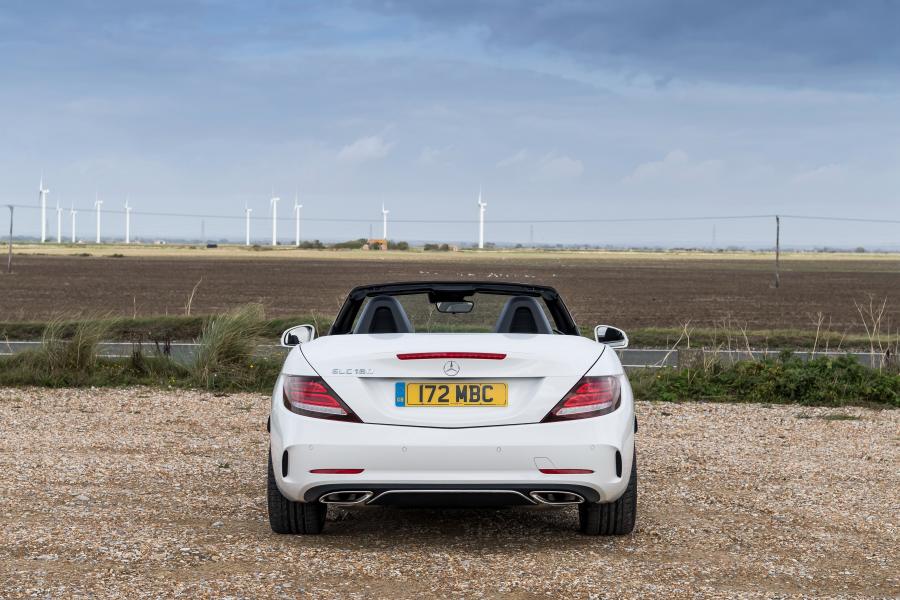 Mercedes-Benz SLC180 AMG Line (R172) 2016 года  (UK) (фото 30 из 40)